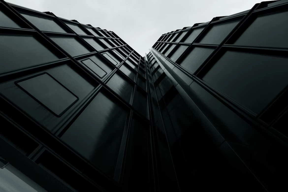 Comparative Analysis of Alignment Algorithms: RLHF (PPO) vs. GRPO